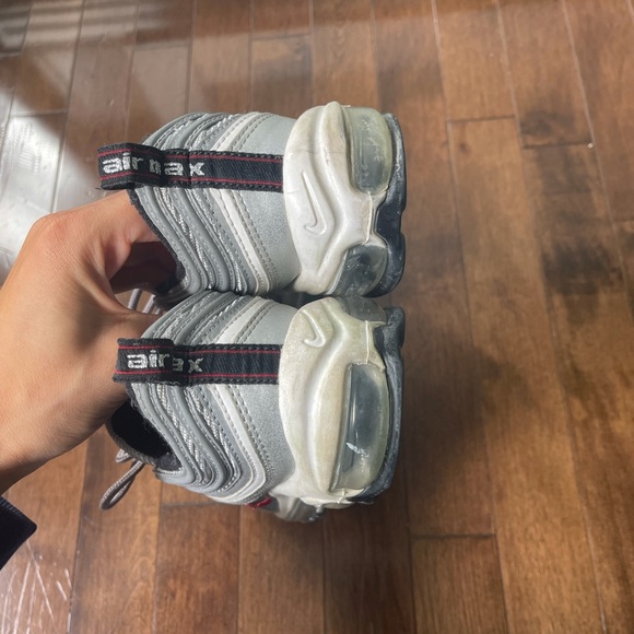 AirMax - Picture 6 of 8